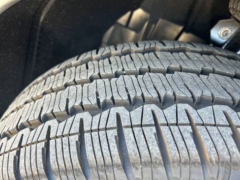 New 2023 Mercedes-Benz Metris Passenger image 27