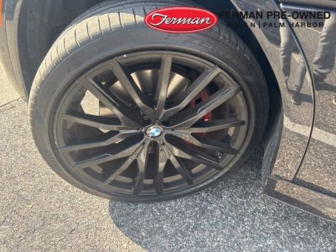 Used 2021 BMW X6 xDrive40i w/ Executive Package image 4