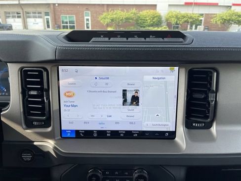 New 2026 Ford Bronco Outer Banks w/ Sasquatch Package AWD/4WD image 18