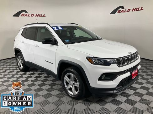 Certified 2023 Jeep Compass Latitude AWD/4WD image 1
