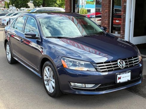 Used 2013 Volkswagen Passat TDI SEL Premium image 8