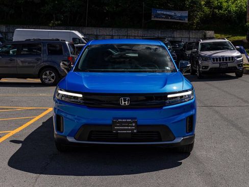 Used 2024 Honda Prologue EX image 2