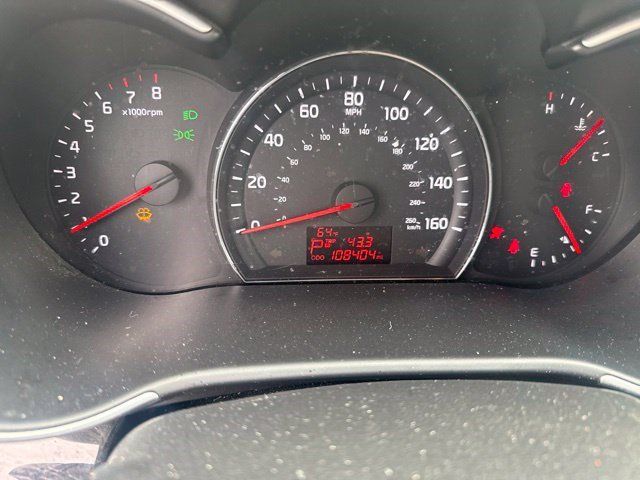 Used 2014 Kia Sorento LX FWD image 4