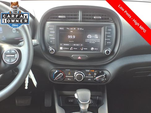 Used 2024 Kia Soul LX w/ Option Group 015 FWD image 13