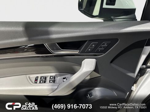 Used 2019 Audi Q5 2.0T Premium Plus w/ Premium Plus Package AWD/4WD image 14