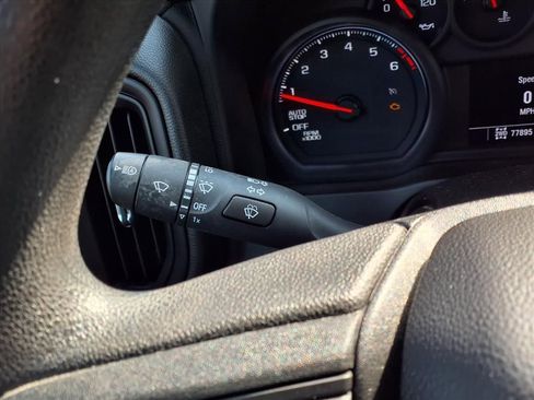 Used 2023 Chevrolet Silverado 1500 Custom image 13