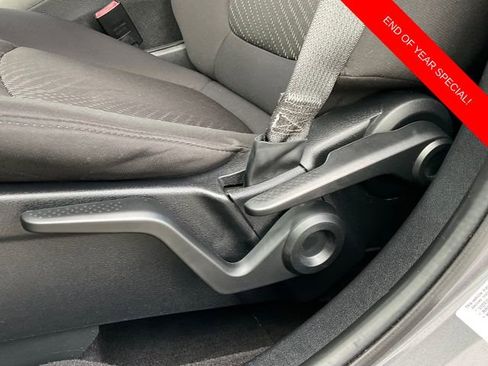 Used 2014 Dodge Journey SE w/ Flexible Seating Group image 11