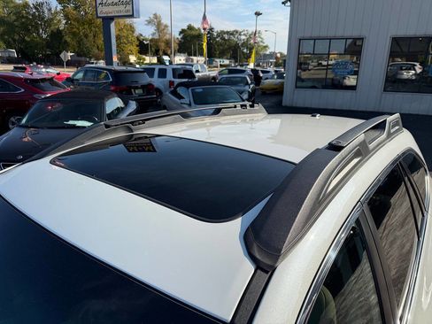 Used 2015 Subaru Outback 3.6R Limited image 8