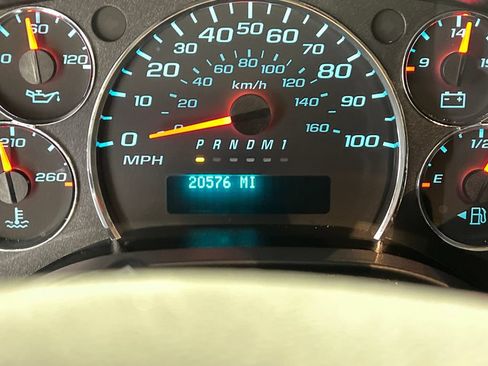 Used 2024 GMC Savana 2500 w/ Driver Convenience Package RWD image 26