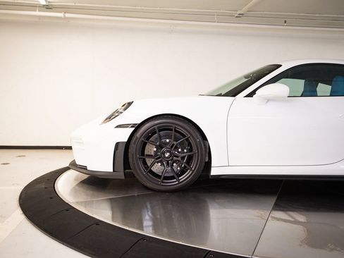 Certified 2026 Porsche 911 GT3 RWD image 11