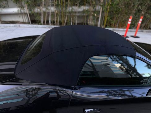 Used 2016 Jaguar F-TYPE R image 22