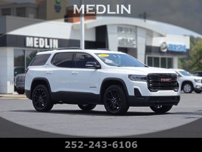 Used 2023 GMC Acadia SLE w/ Driver Convenience Package