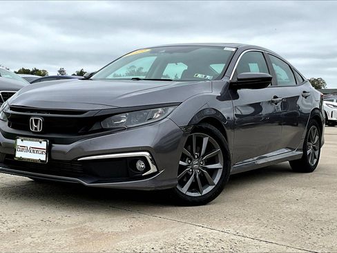 Used 2019 Honda Civic EX image 2