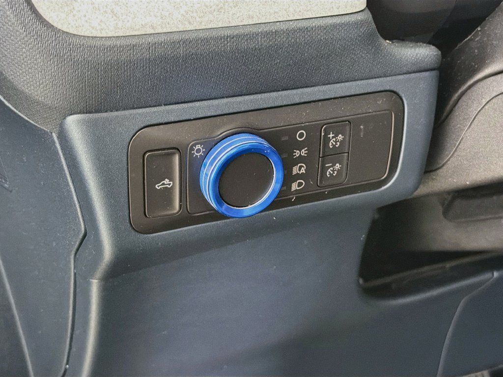 Used 2022 Ford Maverick XLT FWD image 13