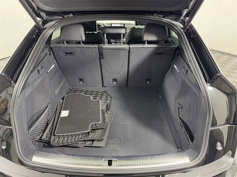 Used 2022 Audi Q5 2.0T Premium Plus image 14