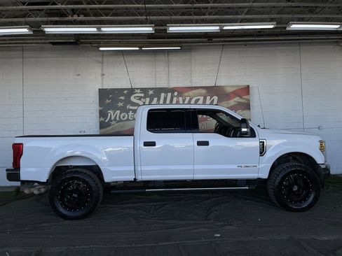Used 2018 Ford F250 XLT image 6