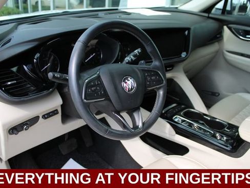 Used 2022 Buick Envision Avenir w/ Technology Package II FWD image 2