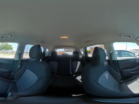 Used 2025 Kia Soul LX w/ LX Technology Package FWD image 35