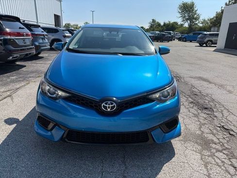 Used 2017 Toyota Corolla iM w/ All-Weather Mat Package FWD image 3