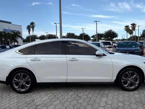 Certified 2024 Honda Accord EX image 14