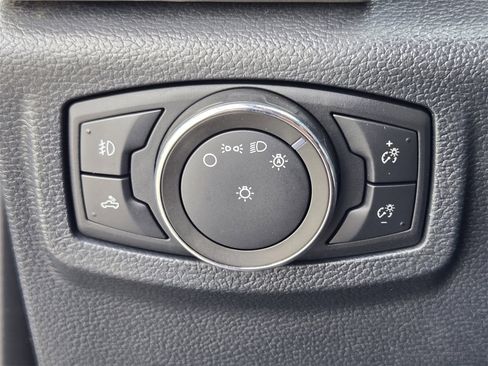 Used 2022 Ford F350 Lariat w/ Lariat Ultimate Package image 18