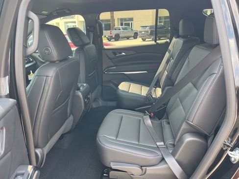 New 2026 Chevrolet Traverse LT w/ Driver Confidence Package image 41