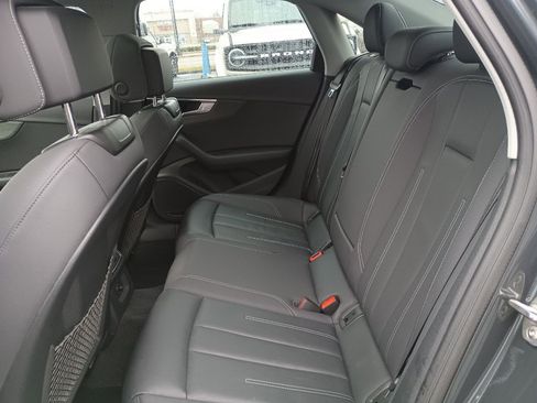 Used 2021 Audi A4 2.0T Premium w/ Convenience Package image 32