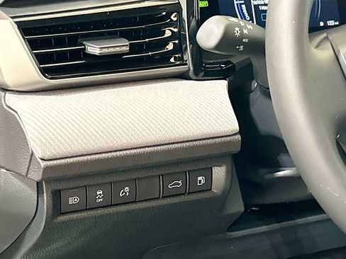 New 2026 Toyota Camry SE w/ Convenience Package FWD image 10