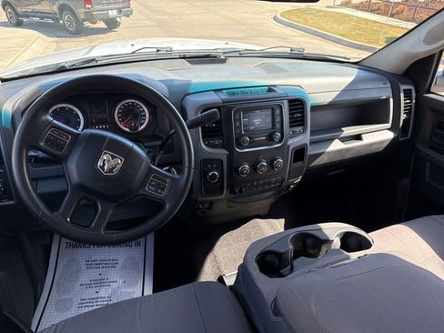 Used 2017 RAM 2500 Tradesman w/ Chrome Appearance Group image 17