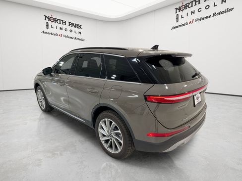 New 2026 Lincoln Corsair Premiere AWD/4WD image 26