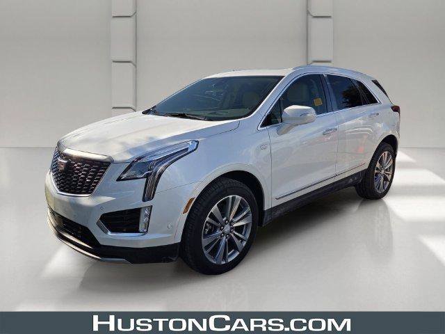 Used 2025 Cadillac XT5 Premium Luxury w/ Technology Package FWD image 1