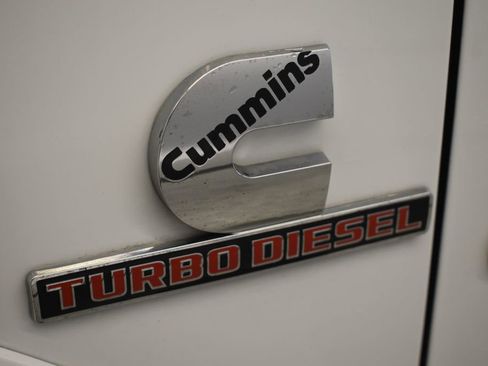 Used 2014 RAM 2500 SLT w/ Popular Equipment Group image 17