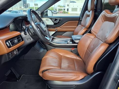 Certified 2022 Lincoln Aviator Reserve w/ Equipment Group 201A RWD image 4