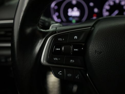 Used 2021 Honda Accord Sport image 18
