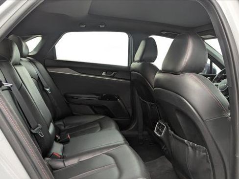 Used 2022 Kia K5 GT FWD image 18