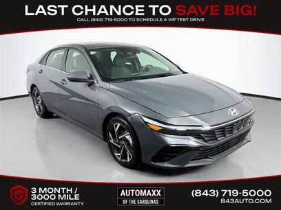Used 2025 Hyundai Elantra SEL