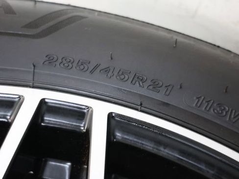 Used 2026 Porsche Cayenne AWD/4WD image 70