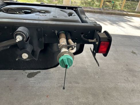 Used 2025 RAM 3500 Tradesman w/ Chrome Appearance Group image 19