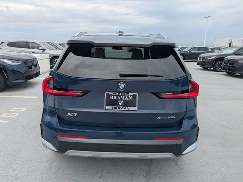 New 2026 BMW X1 xDrive28i w/ Technology Package AWD/4WD image 5