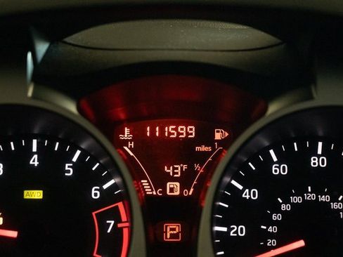 Used 2014 Nissan Juke SV w/ Navigation Package image 29