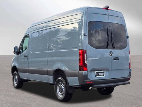 Used 2026 Mercedes-Benz Sprinter 2500 image 5