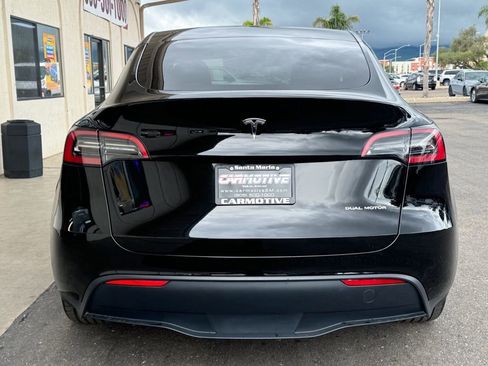 Used 2023 Tesla Model Y Long Range image 4