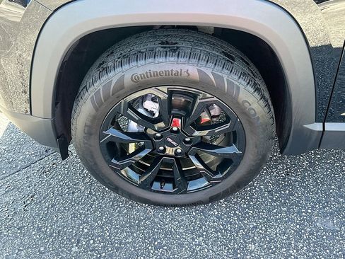 Certified 2025 GMC Terrain Elevation w/ Elevation Premium Package AWD/4WD image 30