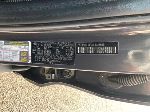 Used 2019 Kia Niro EX Premium image 34