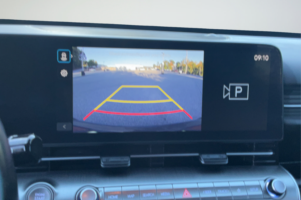 Used 2024 Hyundai Kona SEL FWD image 15