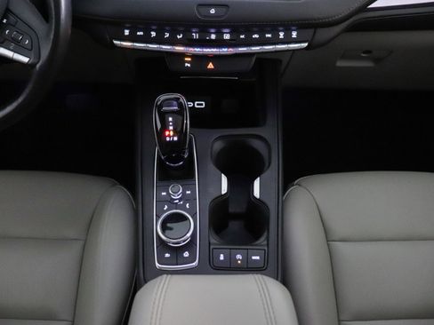 Used 2023 Cadillac XT4 Luxury image 29