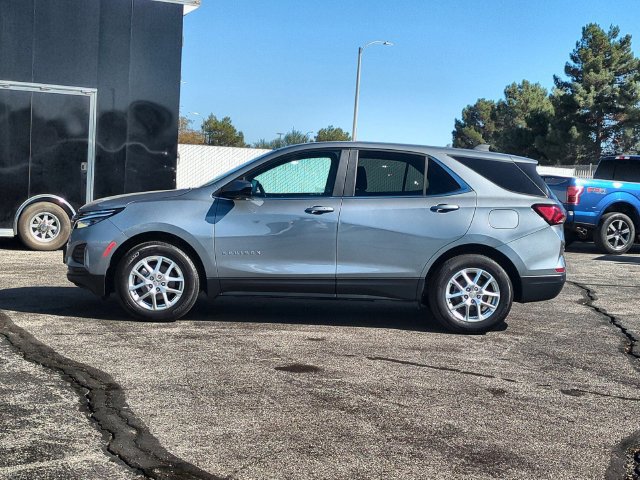 Used 2024 Chevrolet Equinox LT w/ LPO, Roadside Safety Package FWD image 5