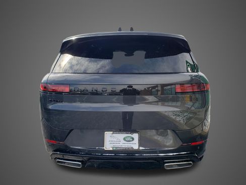New 2026 Land Rover Range Rover Sport Dynamic SE image 6