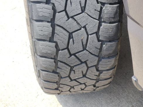 Used 2021 Ford F150 Lariat AWD/4WD image 11