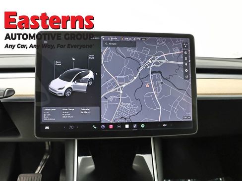 Used 2020 Tesla Model Y Long Range image 12